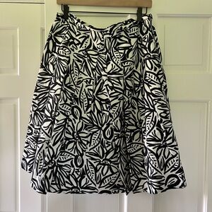 Jones New York Black and White A-Line Knee-Length Skirt